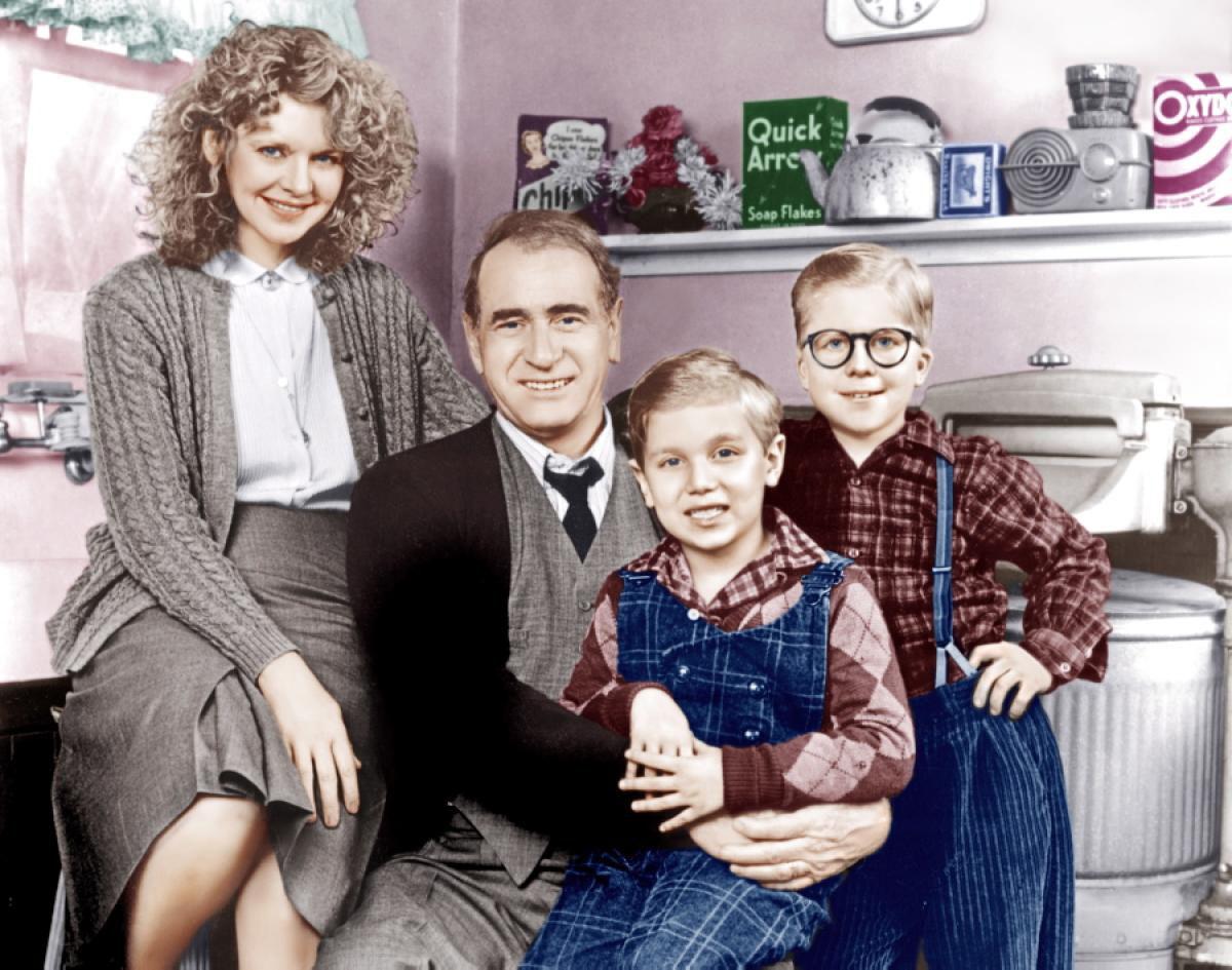 A Reel Holiday Hit Dinner Movie And Zoom Event To Feature Christmas Story Actor Ian Petrella Movies Nwitimes Com