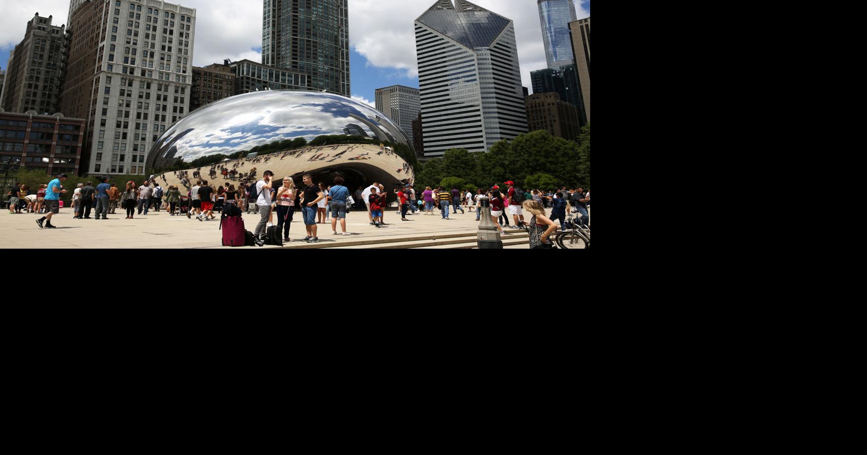 7 arrested in vandalism of popular Chicago 'Bean' sculpture