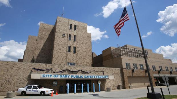 Union urges veto override to uphold proposed Gary police, fire pay hike - Vimarsana News