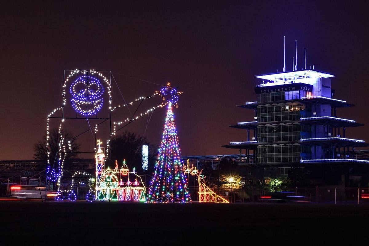 Indianapolis is the capital of holiday lights 2 city institutions