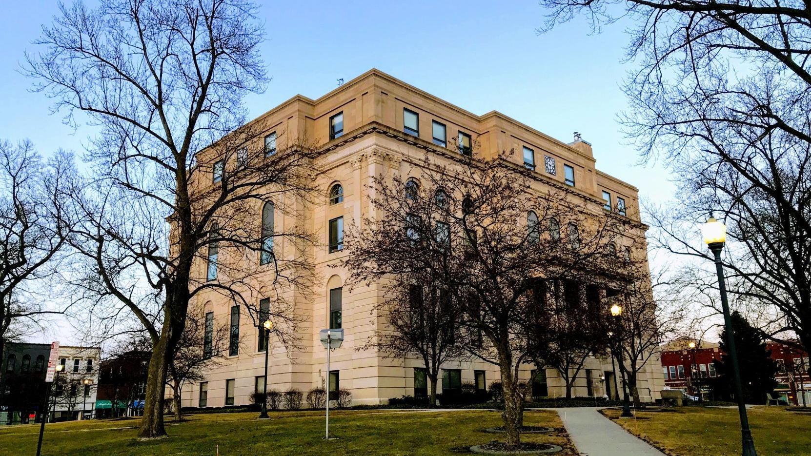 Porter County deputy prosecutor getting 9% pay raise - Vimarsana News