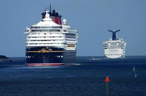 ‘Cruisezilla’ passenger ships have doubled in size since 2000, environmental group warns