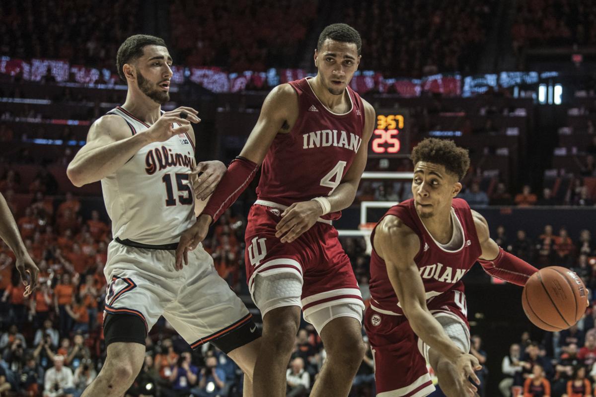 Illinois Holds Off Indiana Indiana Hoosiers Basketball
