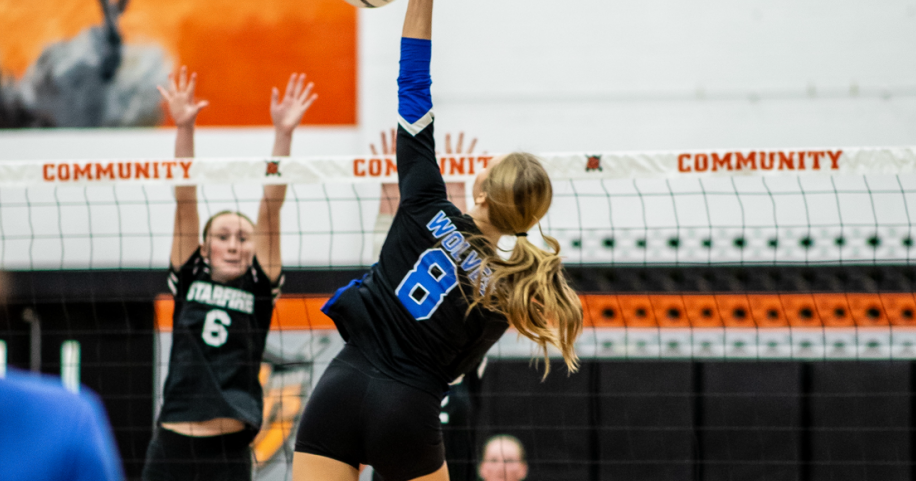 GIRLS VOLLEYBALL As Boone Grove volleyball's Brooklyn Gluth takes step forward, so does her team