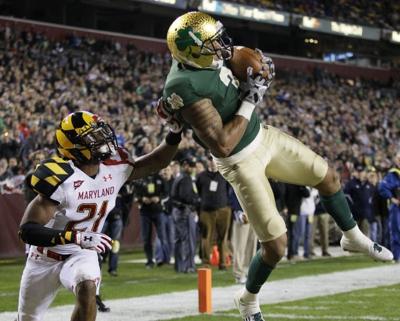 Notre Dame Cruises To Win Over Maryland Notre Dame