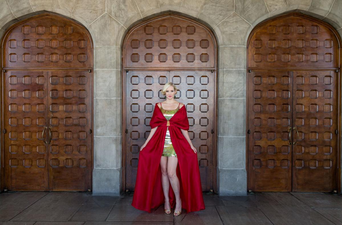 Mark Roscoe Evening Gowns Bring Couture To The Black Tie Event Fashion Nwitimes Com The staron design award winners for 2018 are: mark roscoe evening gowns bring couture