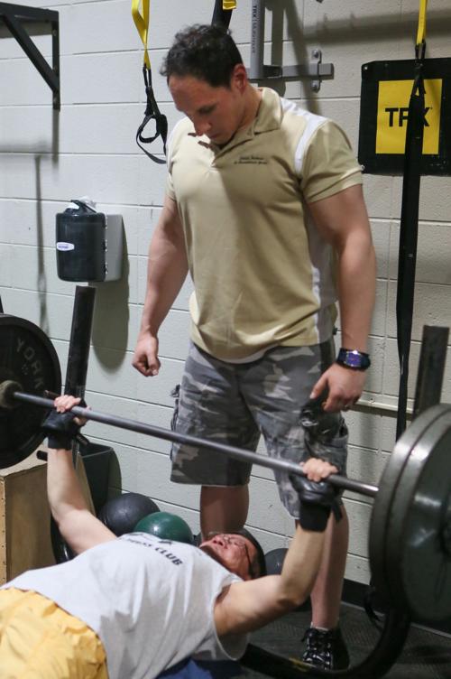 Purdue Northwest Bench Press And Deadlift Contest Nwitimes Com