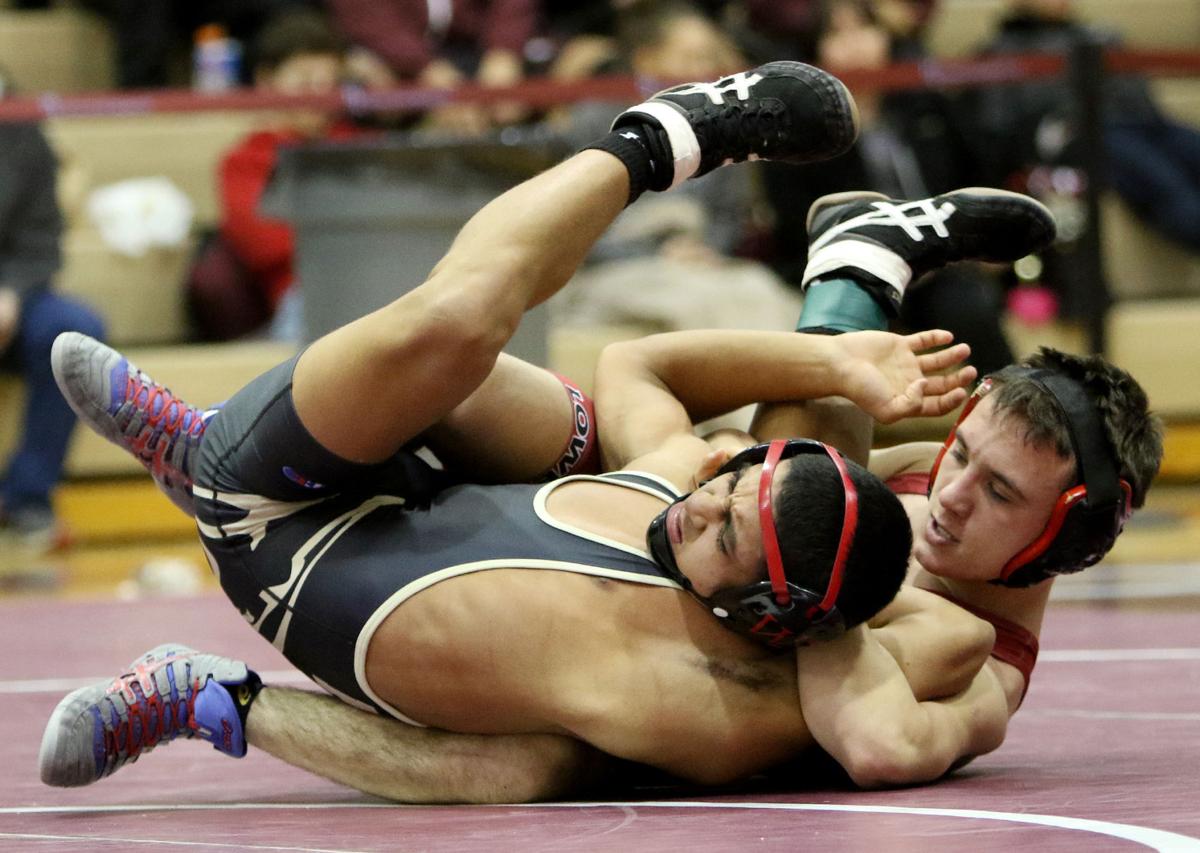 Lowell endures long day to win title NWI Preps Wrestling