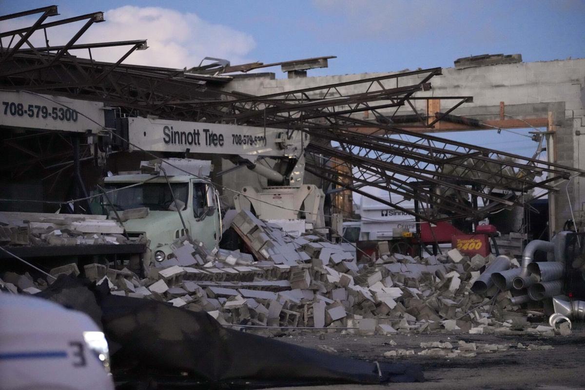 Illinois storm damage surveyed after multiple suspected tornadoes hit