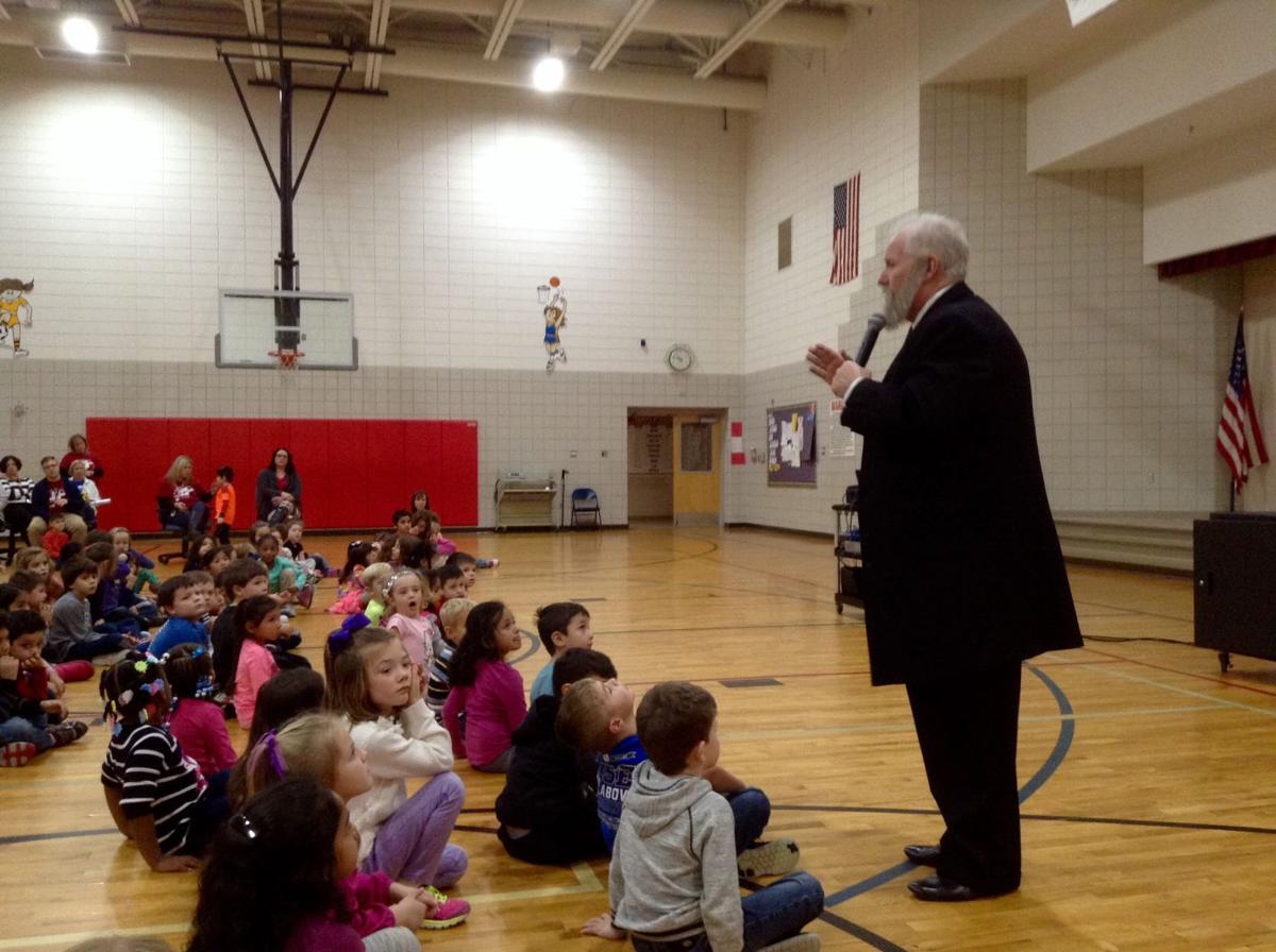 Eads celebrates Indiana's birthday Education