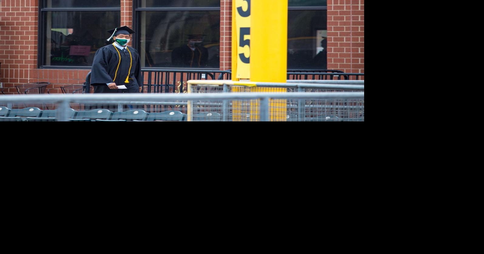 Gallery Ivy Tech commencement