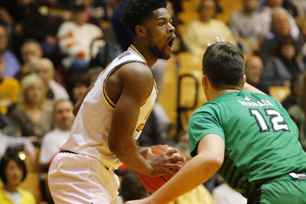 Valpo Embraces Mamba Mentality Mcmillan Shines In Win Over