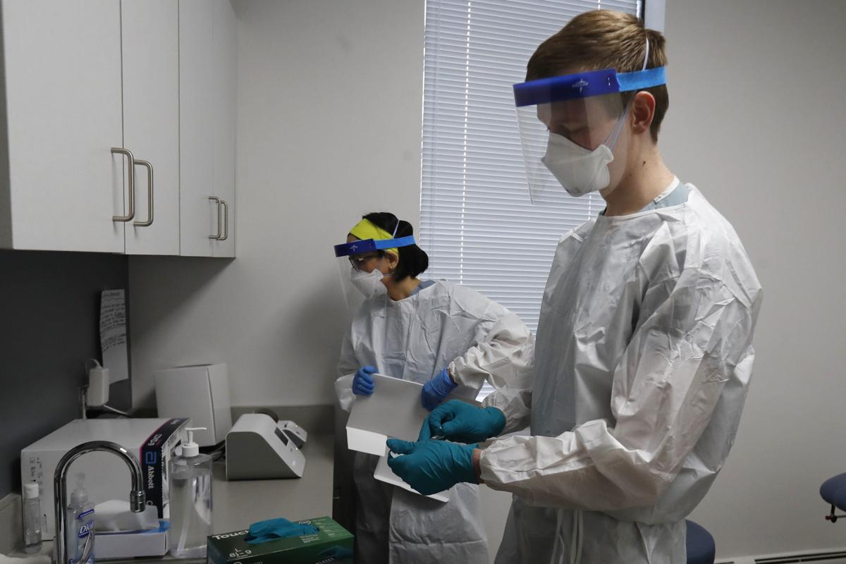 'Crash course': Med students in Detroit help test for ...