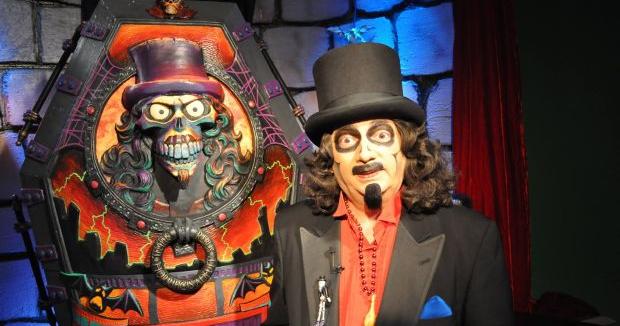 Svengoolie With Coffin