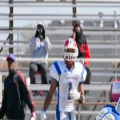 Bloom Twp S Brantley Puts On A Show To Lead Blazing Trojans To
