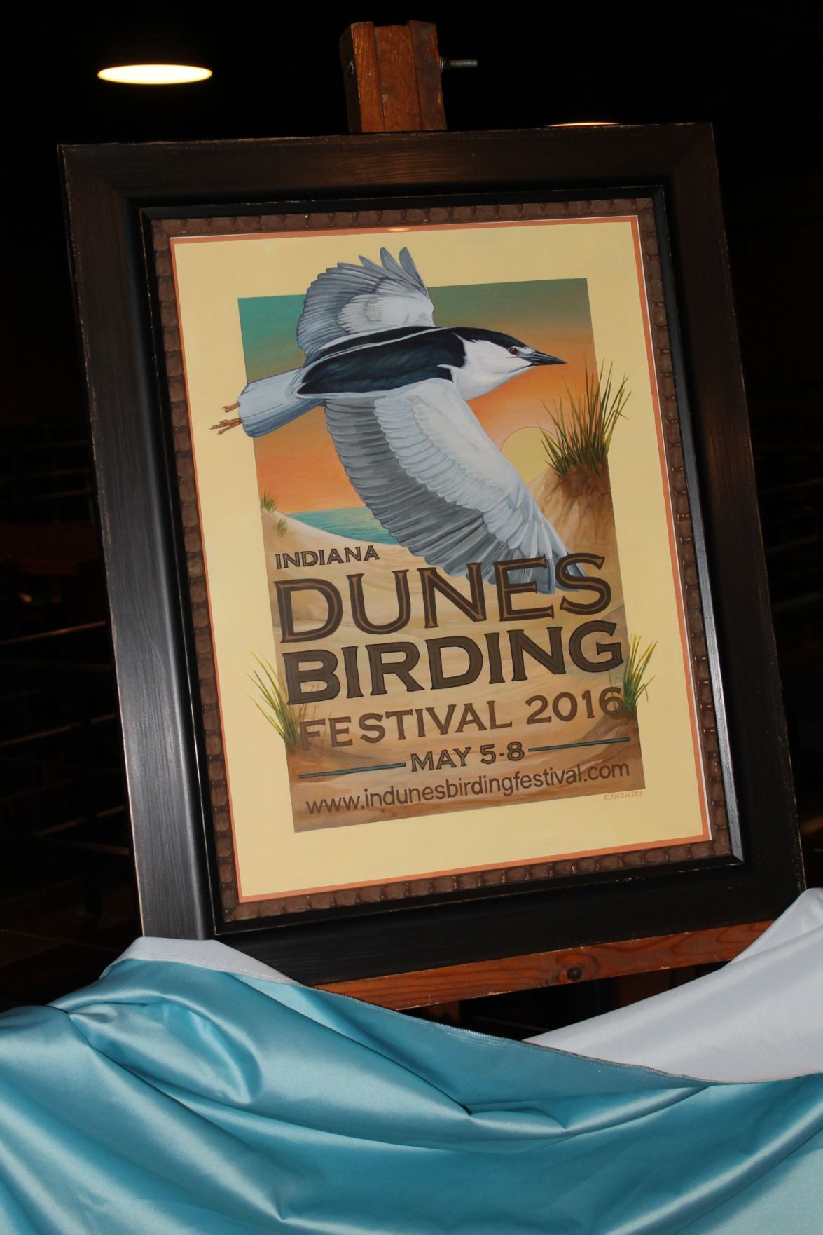 Porter artist captures beauty of heron for Dunes festival | Porter