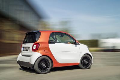 Size Fuel Economy Motivate Tiny Car Buyers Cars Nwitimes Com