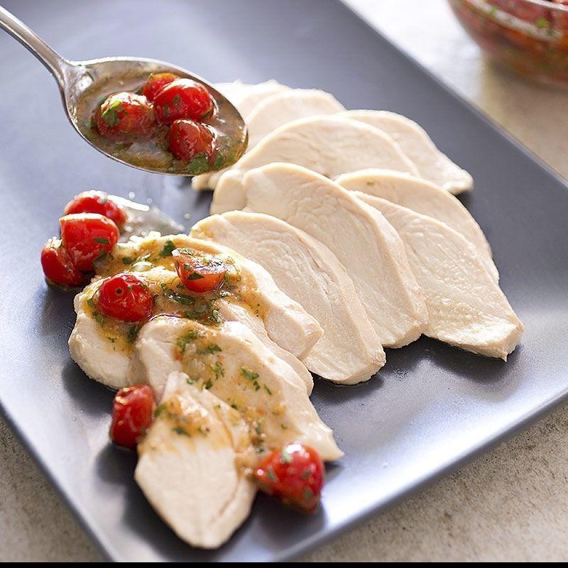 If poached chicken sounds bland, put it in this zesty sauce