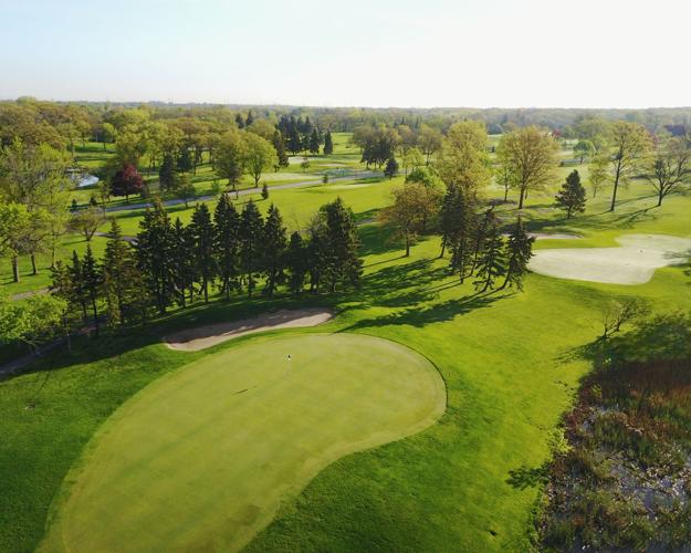 Family-owned Silver Lake puts the personal touch on each round of golf, event