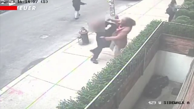 Watch a good Samaritan take down an armed suspect in New York City