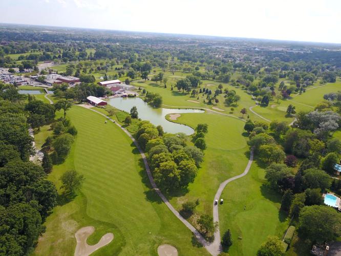 Family-owned Silver Lake puts the personal touch on each round of golf, event