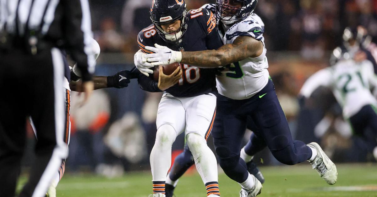Does Williams deserves more blame for league-high sack total