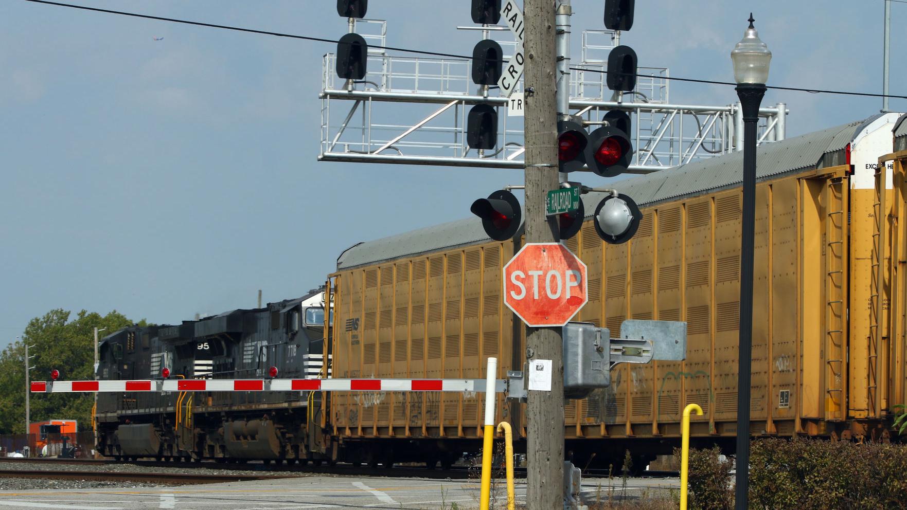 Stopped Train Got You Stuck In Traffic Now You Can Report It To The Feds Government And Politics Nwitimes Com Stopped Train Got You Stuck In Traffic Now You Can Report It To The Feds Government And Politics Nwitimes Com
