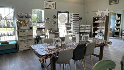 Gratefully Painted ceramic shop lets customers express themselves artistically