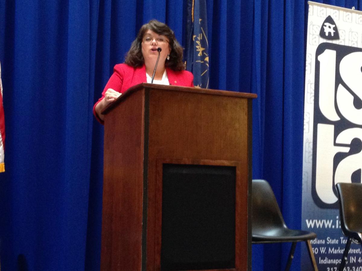 Teachers union asks Indiana lawmakers for 3 Rs: respect, recruit, retain