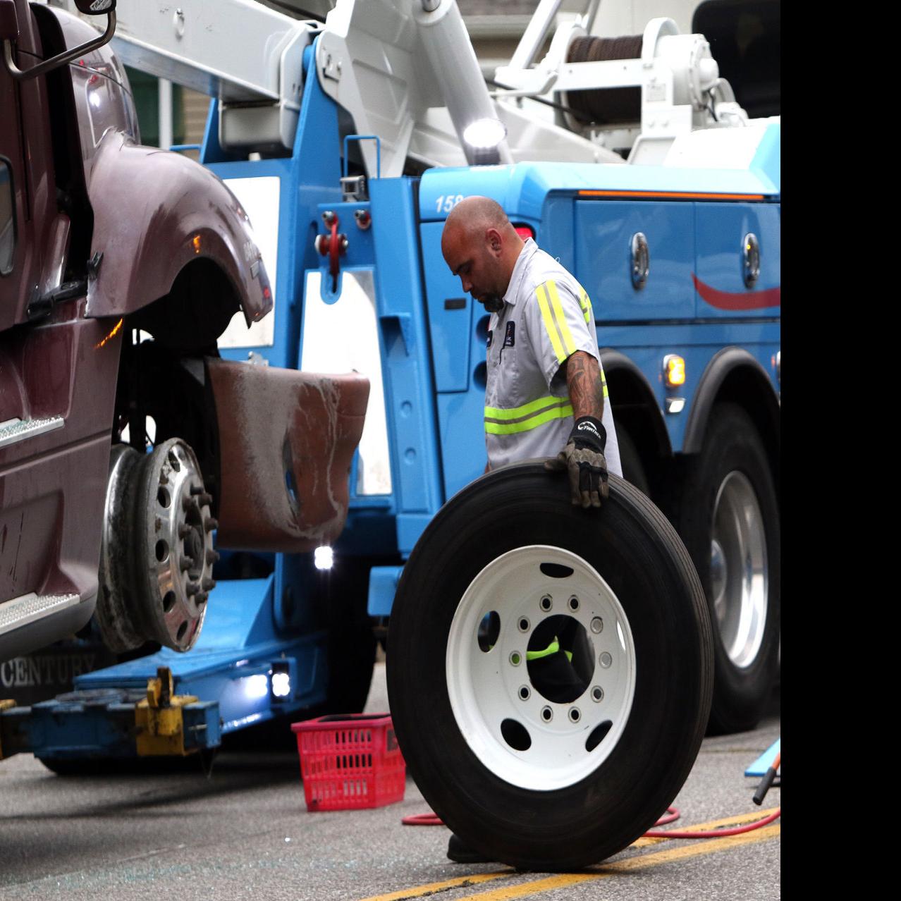 Lake Officials Pick Up The Pieces Of County Government S Towing Program Government And Politics Nwitimes Com