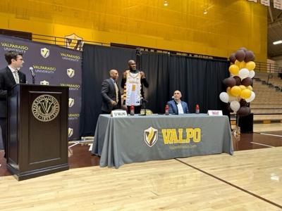 Roger Powell Jr., Valparaiso