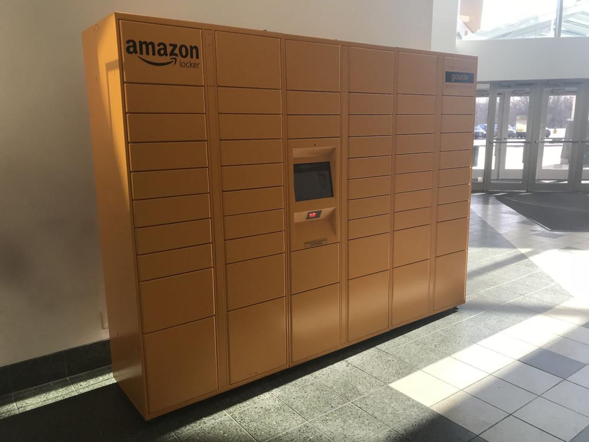River Oaks Center gets Amazon Locker