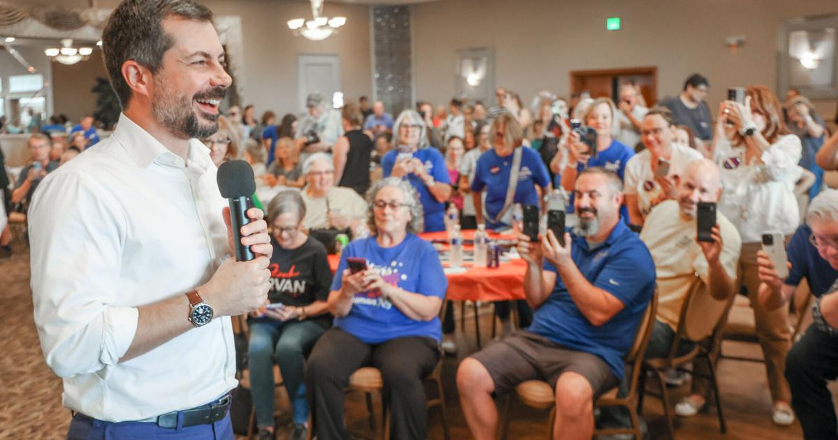 Buttigieg rallies Northwest Indiana Dems to get out the vote