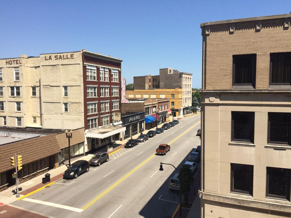 Man robbed outside hotel in downtown Hammond Local News