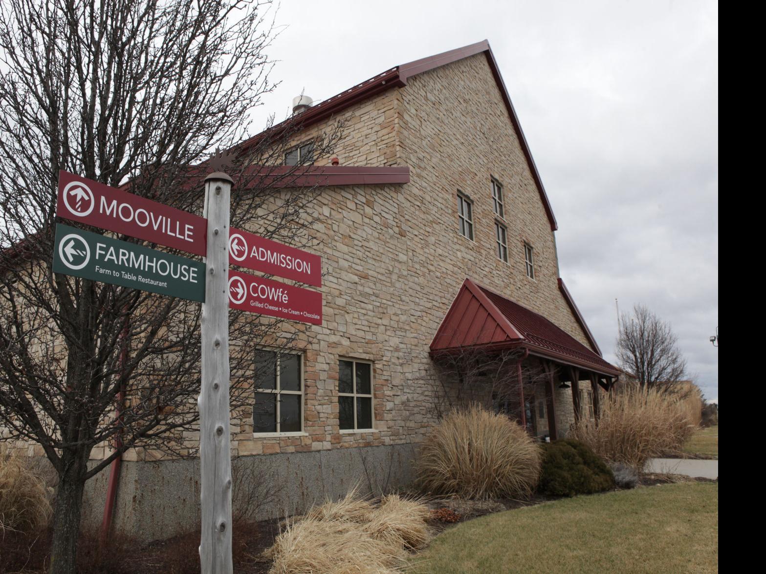 Fair Oaks Farms To Add John Deere Attraction Northwest Indiana Business Headlines Nwitimes Com The john deere 100 series was built with quality and comfort in mind. fair oaks farms to add john deere