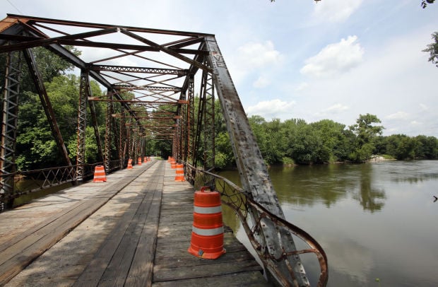 Lake Closes Historic Kankakee River Bridge