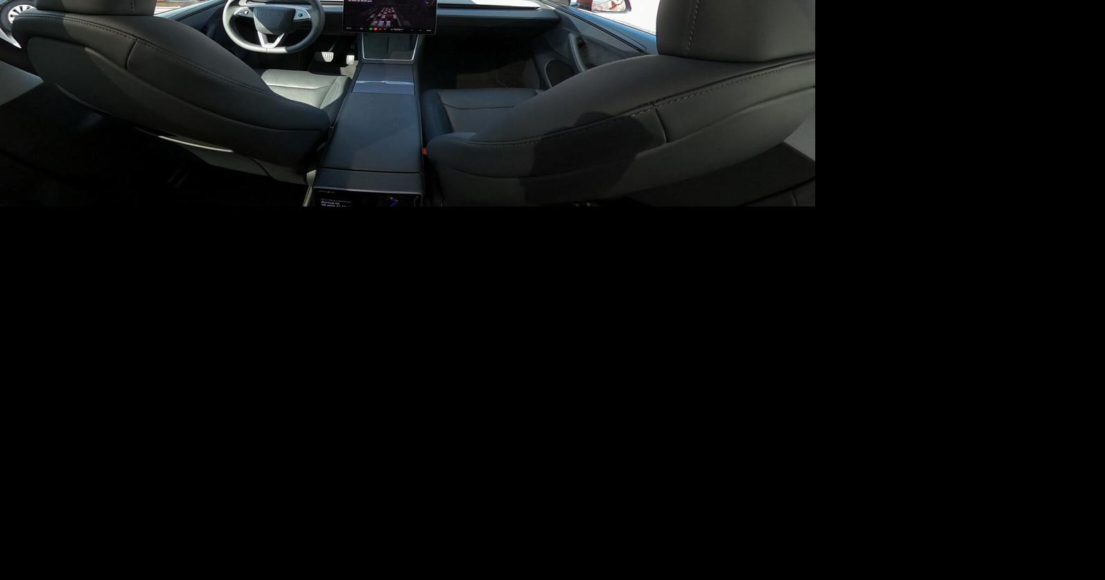 Tesla's Robotaxi Rollout Hits a Speed Bump: What's Behind the Long Wait Times?