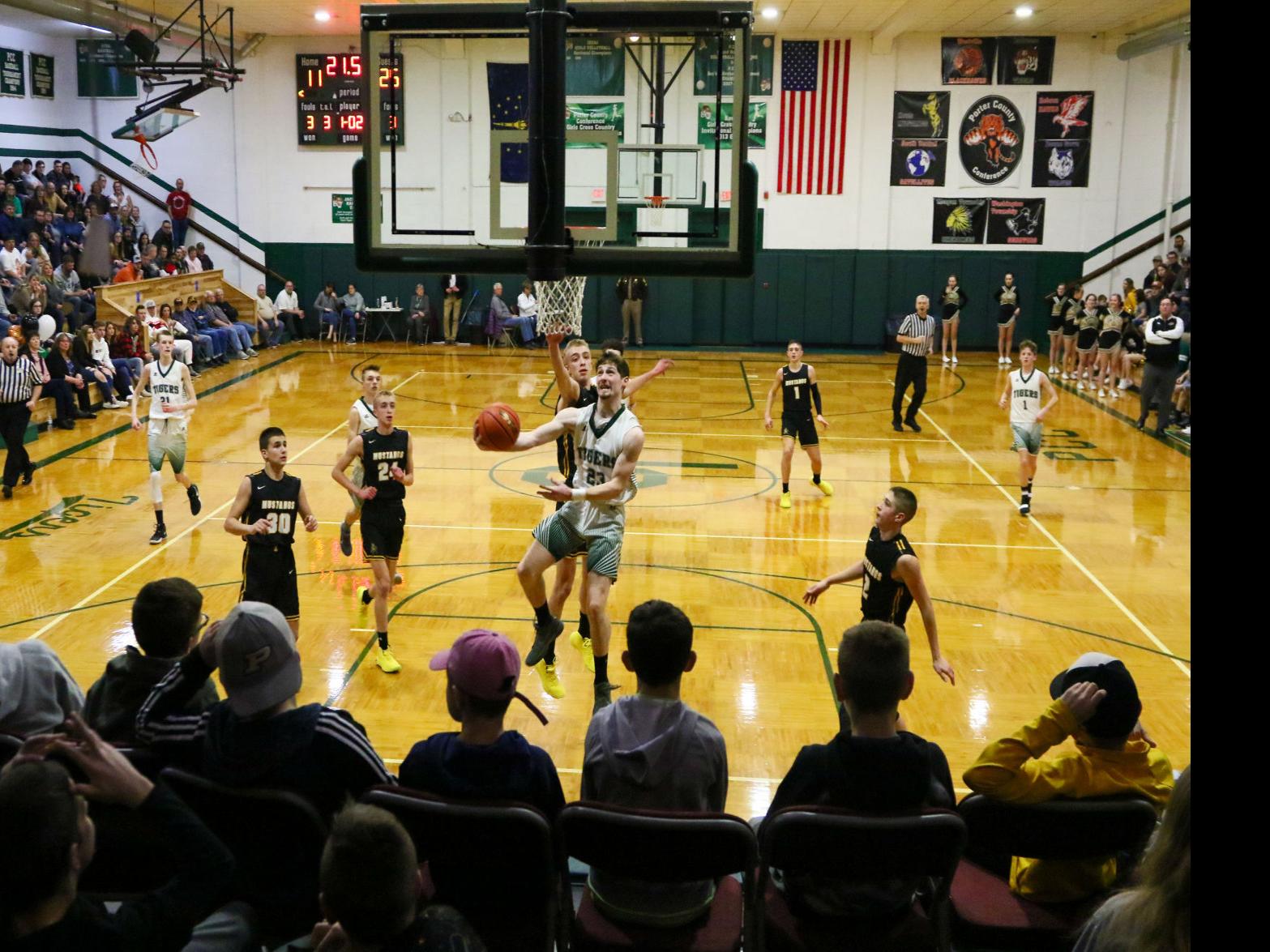 Lacrosse Latest School To Suspend Athletics Sports Nwitimes Com