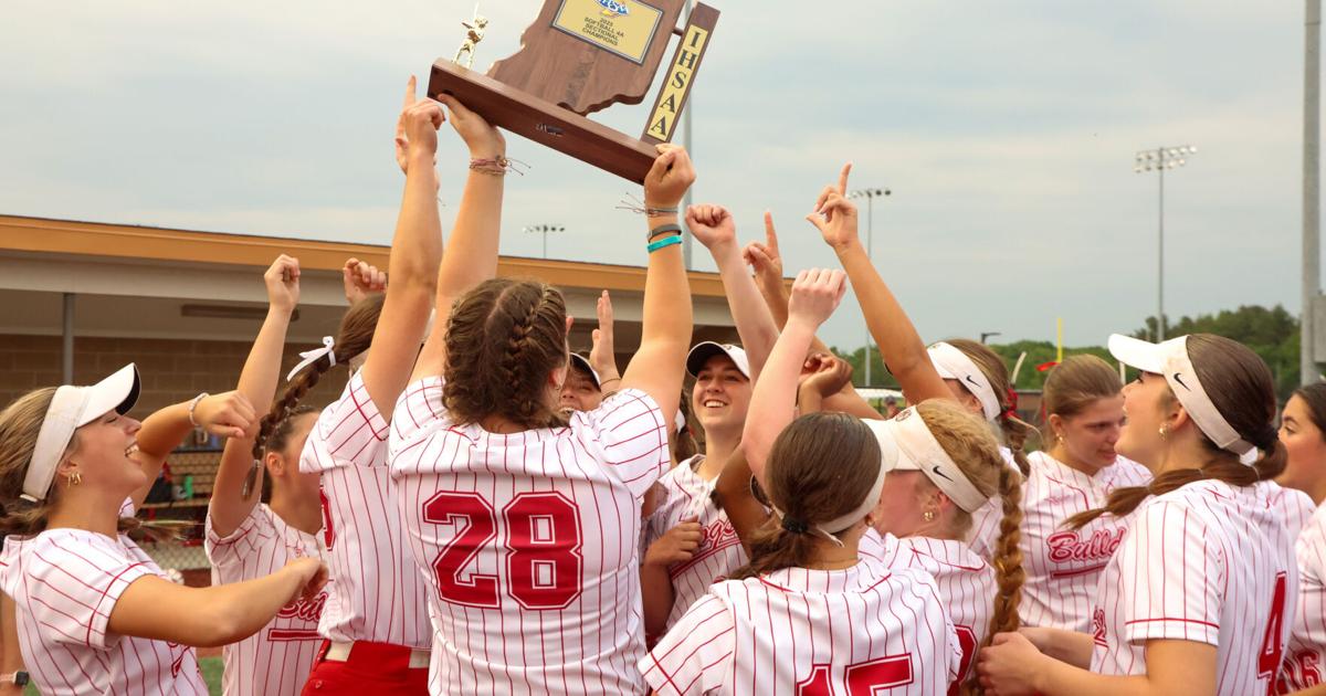 Crown Point pulls off upset of Lake Central to win sectional