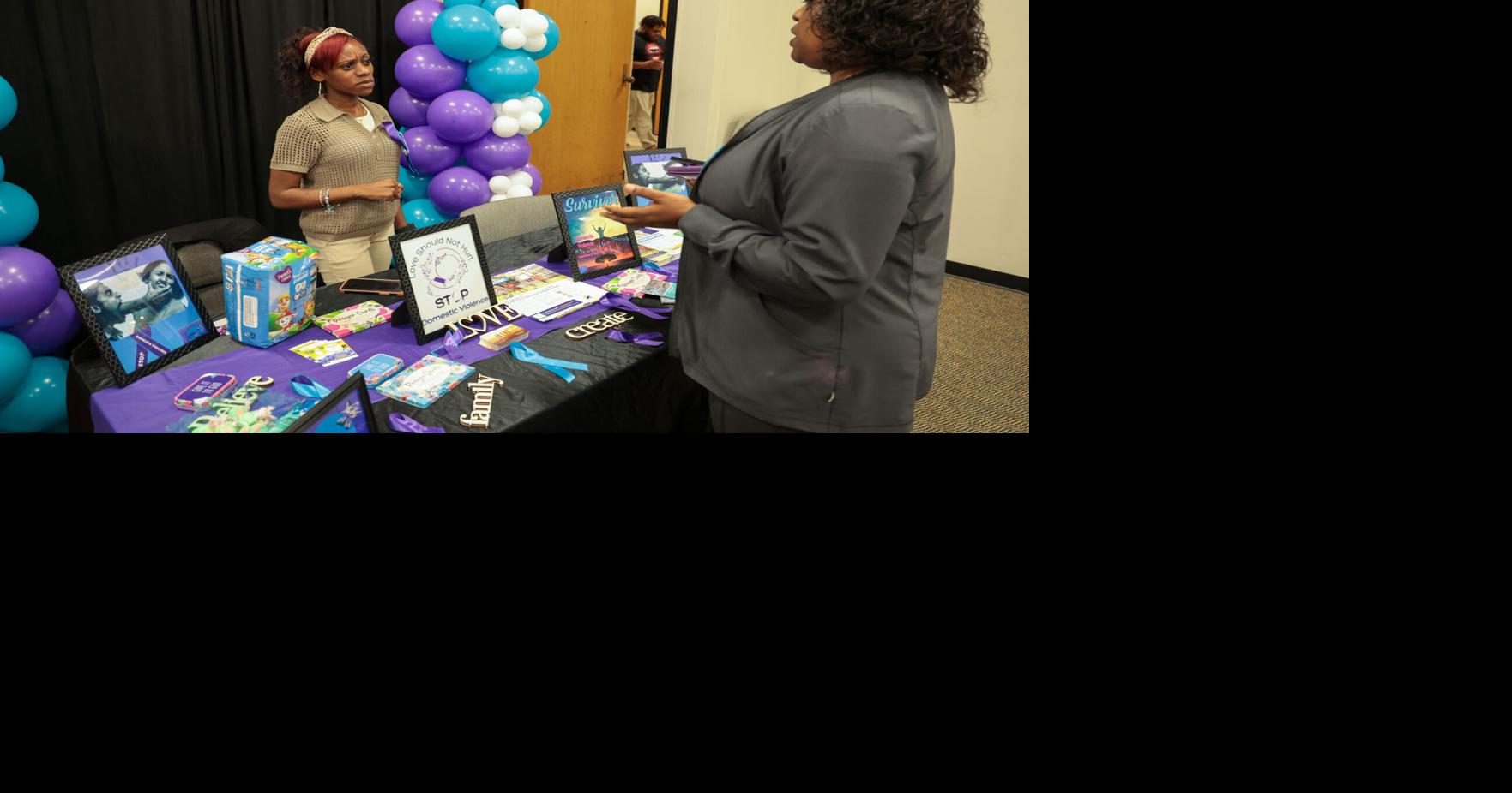 PHOTOS: IUN celebrates graduates of start-up training program with ...