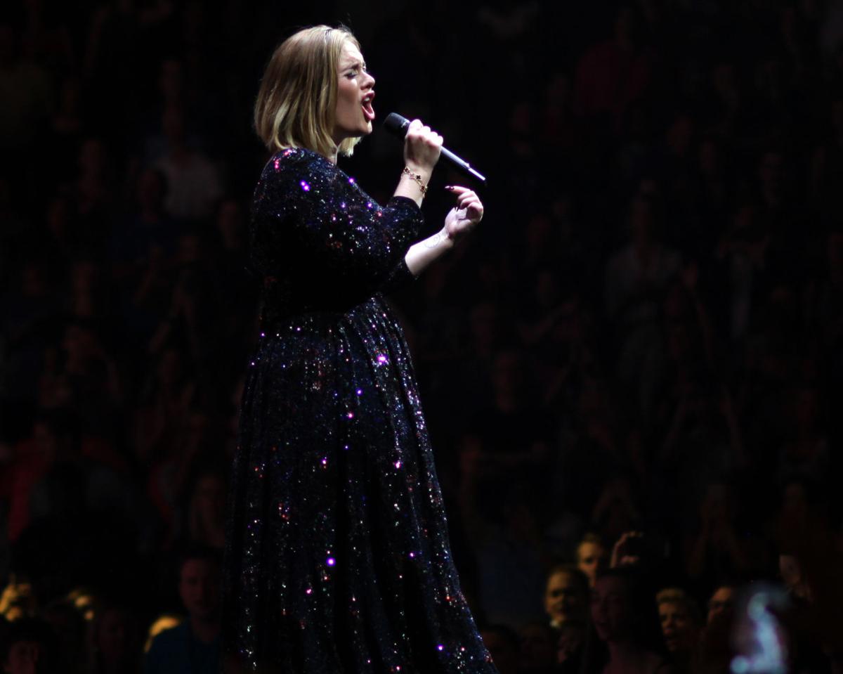 Adele gives Chicago three nights of intimacy with latest tour Music