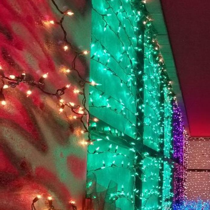 Empty Big Box Store In S Ville Transformed Into Instagrammable