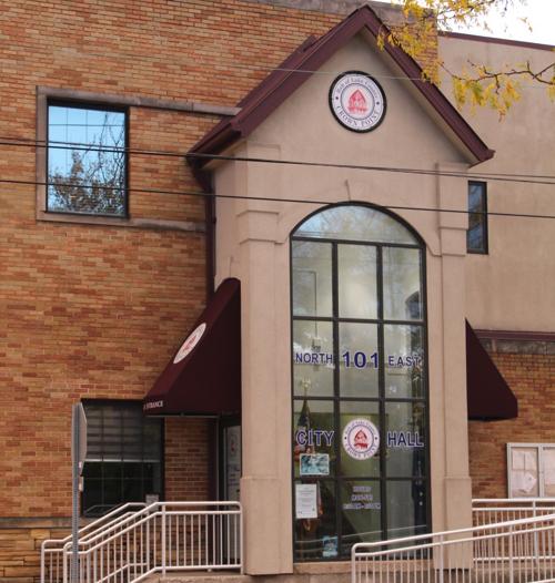 Crown Point City Hall — Stock