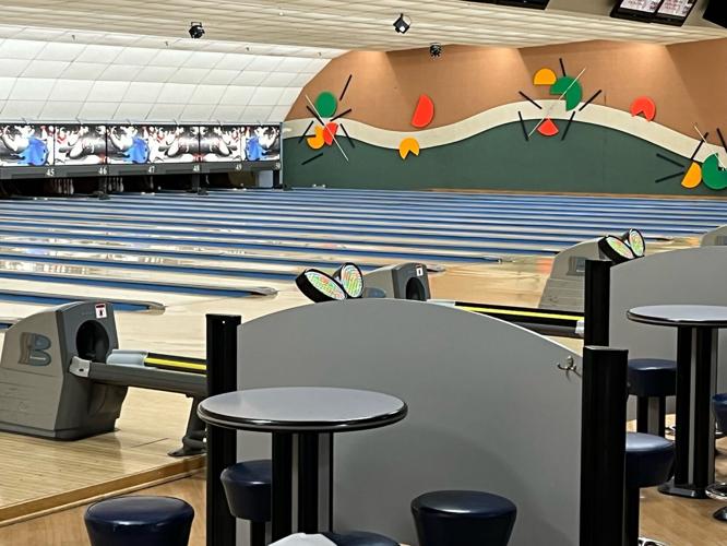 After 44 years, Orland Bowl closing to make way for a Tesla dealership