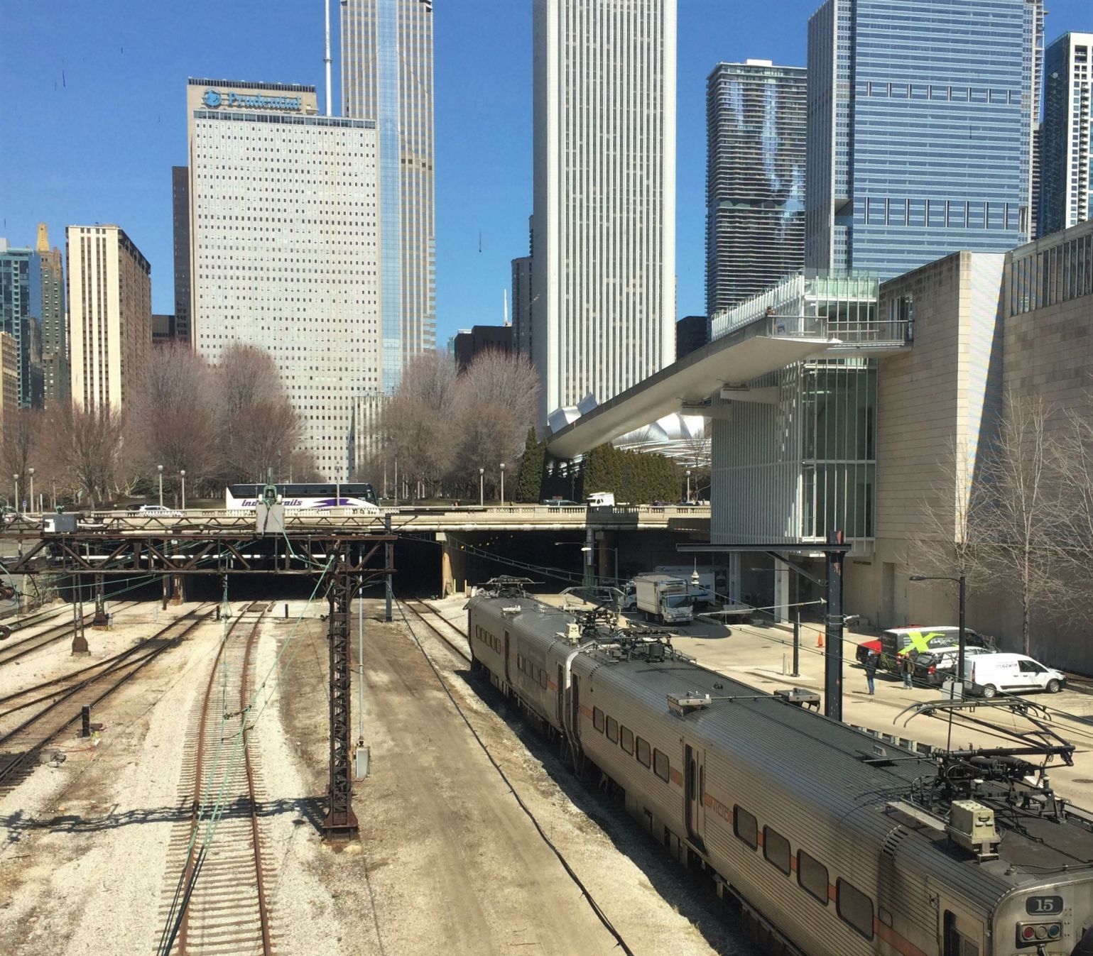 South Shore Line will bus between Michigan City and Gary into 2023