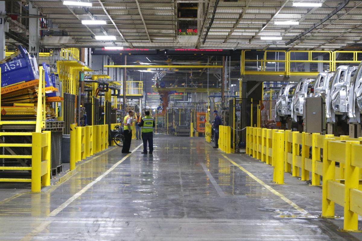 Ford looking to slash 1,400 jobs