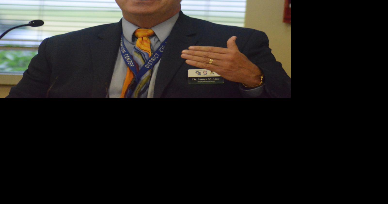 High schools' superintendent takes final bow
