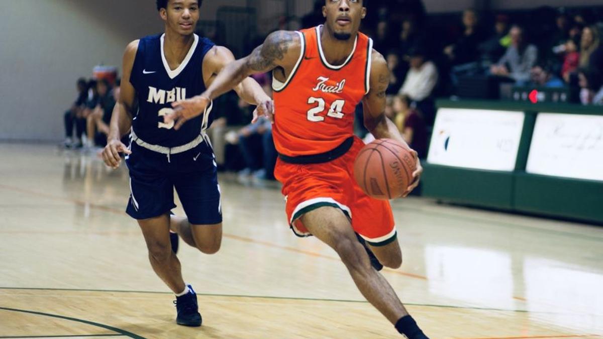 Nearly Giving Up Basketball Merrillville Grad Jaylon Holmes Takes