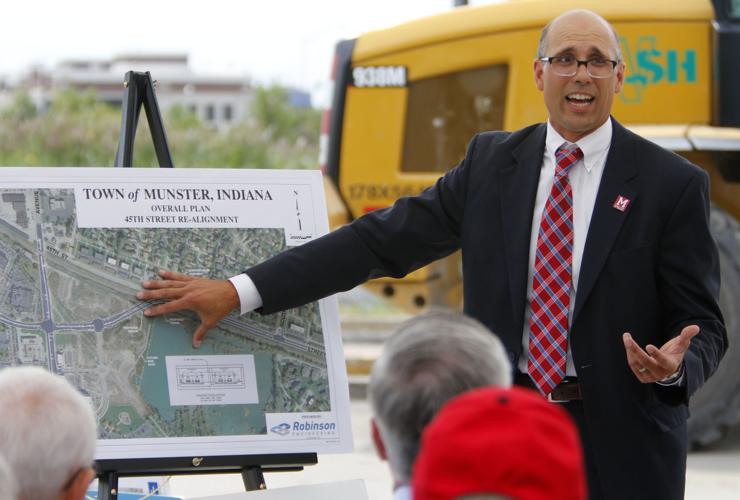 inspects 'transformational' roadrail realignment under