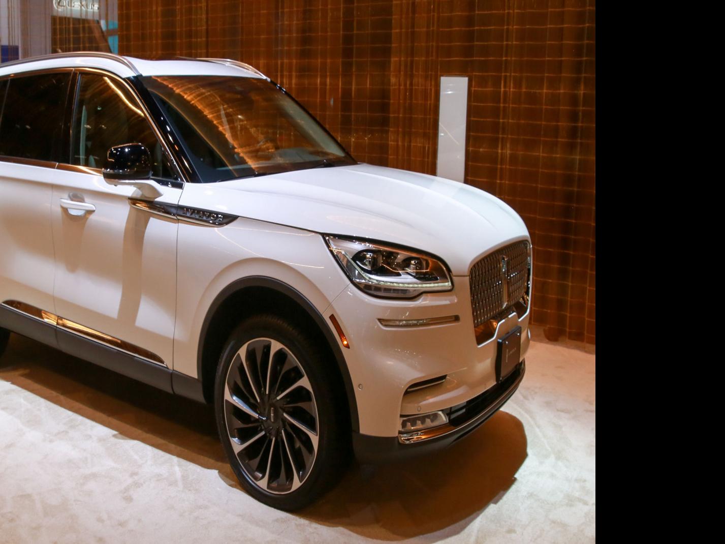 Ford recalling more than 770,000 Explorer SUVs and more than 40,995 Lincoln  Aviators